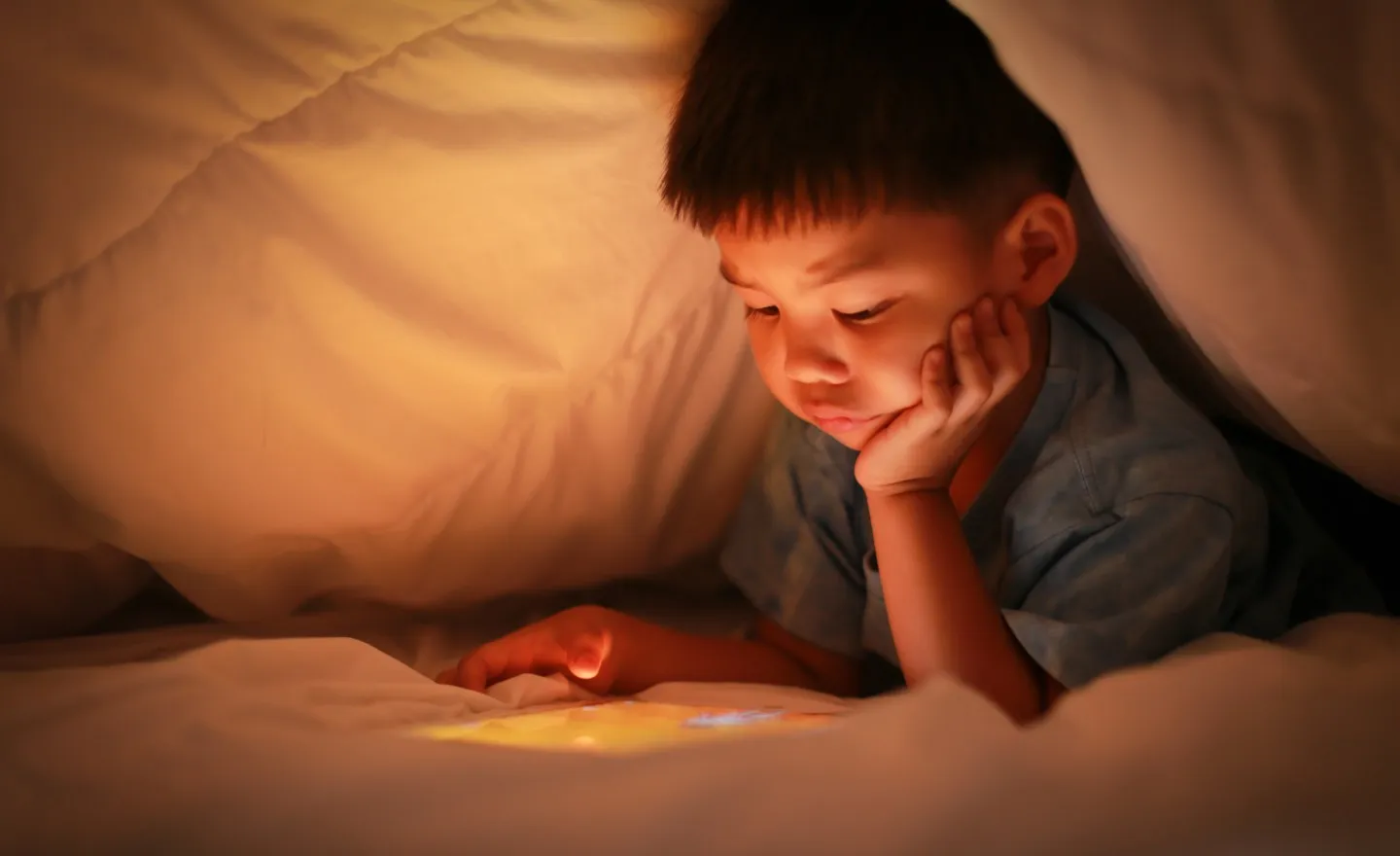Night Mode Life Hacks for Healthier Screen Time